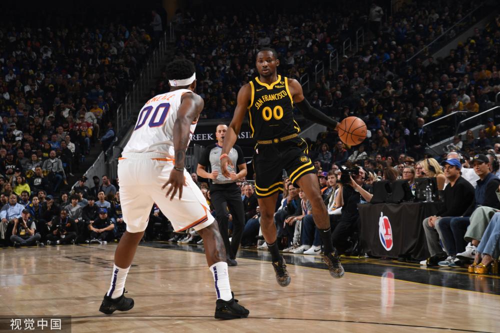 性格反差极 性格反差极